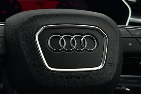 BJ25OEA Audi Q3 S line 35 TFSI  150 PS S tronic Thumbnail #47