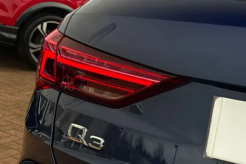 BJ25OEA Audi Q3 S line 35 TFSI  150 PS S tronic Thumbnail #51