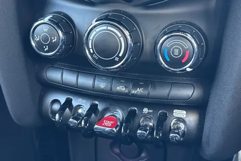 PK22AEB Mini Hatch 1.5 Cooper Sport Euro 6 (s/s) 5dr Thumbnail #23