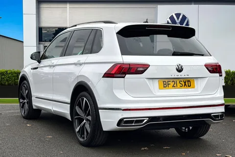 BF21SXD Volkswagen Tiguan 2.0 TDI R-Line 5dr DSG |  Navigation system | Heated Seats Thumbnail #3