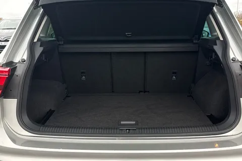 MT69PNO Volkswagen Tiguan 1.5 TSi EVO 150 Match 5dr **KEYLESS ENTRY** Thumbnail #7