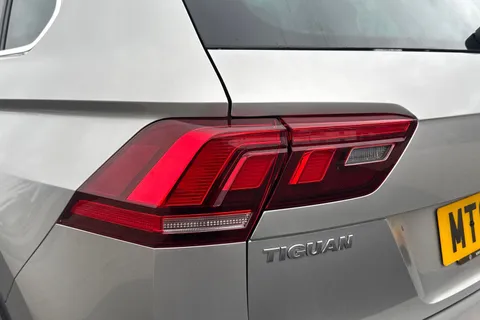 MT69PNO Volkswagen Tiguan 1.5 TSi EVO 150 Match 5dr **KEYLESS ENTRY** Thumbnail #8