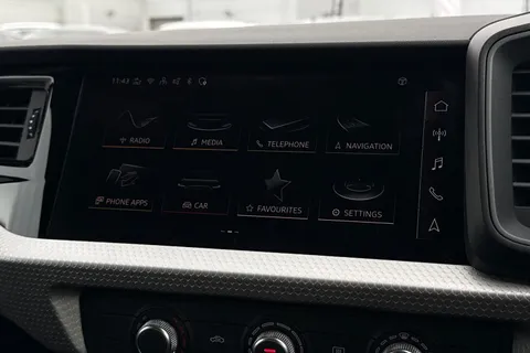 BT25HCA Audi A1 S line 30 TFSI  116 PS 6-speed Thumbnail #17