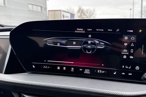  Audi Q5 2.0 TDI Edition 1 S Tronic quattro Euro 6 (s/s) 5dr Thumbnail #35