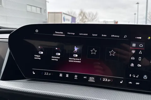  Audi Q5 2.0 TDI Edition 1 S Tronic quattro Euro 6 (s/s) 5dr Thumbnail #39