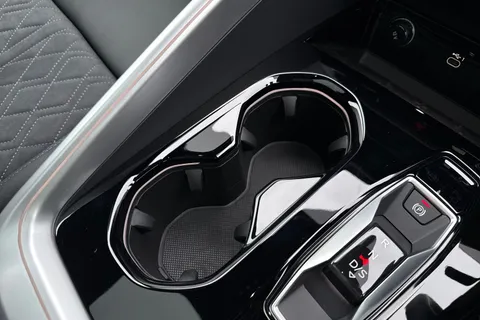  Audi Q5 2.0 TDI Edition 1 S Tronic quattro Euro 6 (s/s) 5dr Thumbnail #52