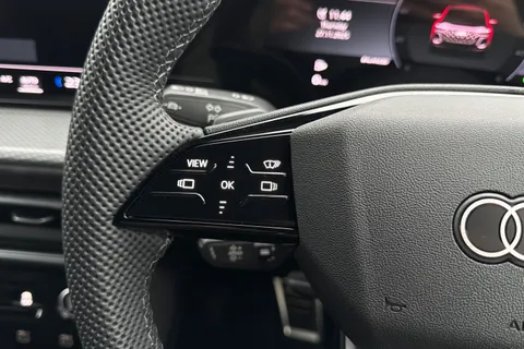  Audi Q5 2.0 TDI Edition 1 S Tronic quattro Euro 6 (s/s) 5dr Thumbnail #58