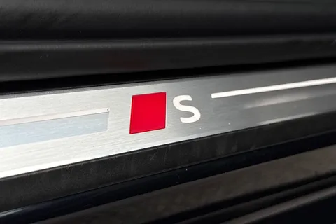 DK25XHB Audi A5 Edition 1 TFSI 204 PS S tronic Thumbnail #32