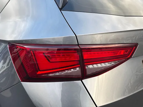 NJ24JHY SEAT Ateca 1.5 TSI EVO FR Sport 5dr DSG Thumbnail #16