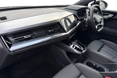 15 of 46 for Audi Q4 e-tron Q4 Black Edition 40 e-tron 150,00 kW