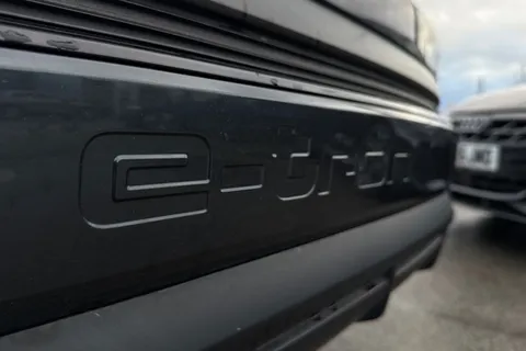 27 of 46 for Audi Q4 e-tron Q4 Black Edition 40 e-tron 150,00 kW