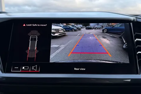 36 of 46 for Audi Q4 e-tron Q4 Black Edition 40 e-tron 150,00 kW