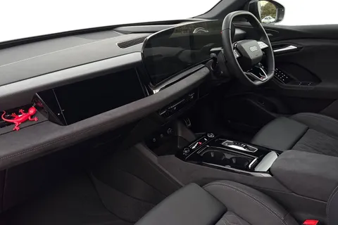 KR74UDT Audi Q6 E-Tron Q6 SUV Edition 1 e-tron quattro 285,00 kW Thumbnail #10