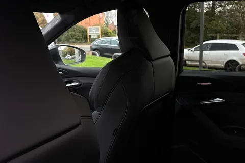 KR74UDT Audi Q6 E-Tron Q6 SUV Edition 1 e-tron quattro 285,00 kW Thumbnail #31