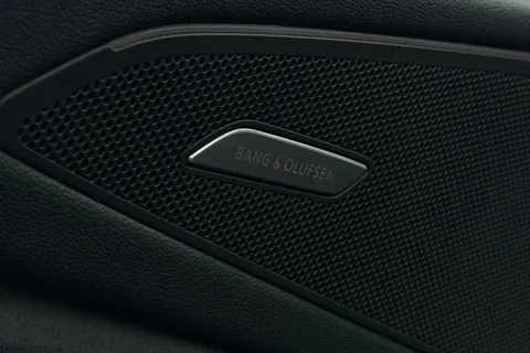 KR74UDT Audi Q6 E-Tron Q6 SUV Edition 1 e-tron quattro 285,00 kW Thumbnail #35