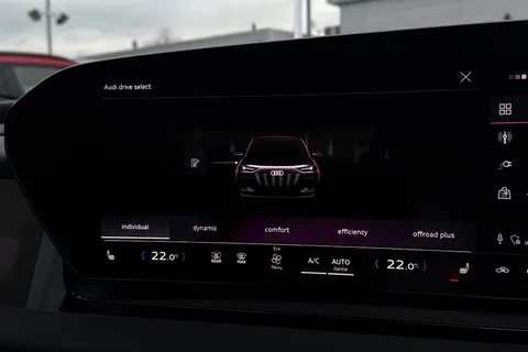 KR74UDT Audi Q6 E-Tron Q6 SUV Edition 1 e-tron quattro 285,00 kW Thumbnail #44