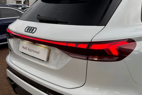KR74UDT Audi Q6 E-Tron Q6 SUV Edition 1 e-tron quattro 285,00 kW Thumbnail #48