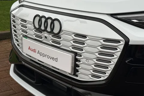 KR74UDT Audi Q6 E-Tron Q6 SUV Edition 1 e-tron quattro 285,00 kW Thumbnail #57