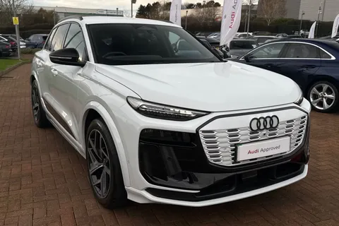 KR74UDT Audi Q6 E-Tron Q6 SUV Edition 1 e-tron quattro 285,00 kW Thumbnail #62