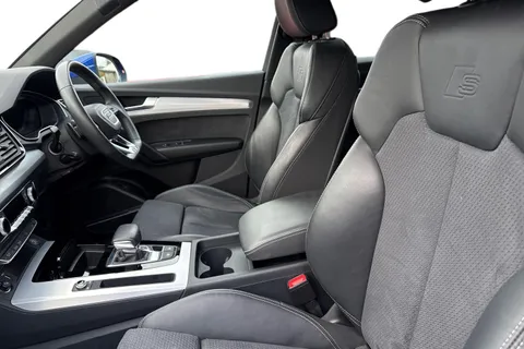 DG72BYH Audi Q5 S line 45 TFSI quattro 265 PS S tronic Thumbnail #17