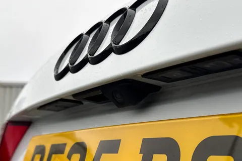 PF25BSV Audi Q3 Black Edition 35 TFSI  150 PS S tronic Thumbnail #27