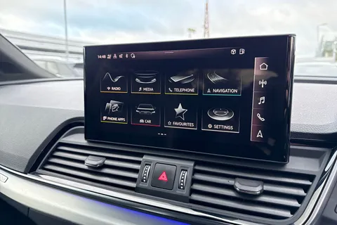 DG72BYH Audi Q5 S line 45 TFSI quattro 265 PS S tronic Thumbnail #35