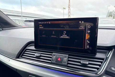 DG72BYH Audi Q5 S line 45 TFSI quattro 265 PS S tronic Thumbnail #39