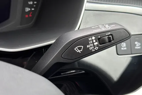 PF25BSV Audi Q3 Black Edition 35 TFSI  150 PS S tronic Thumbnail #42