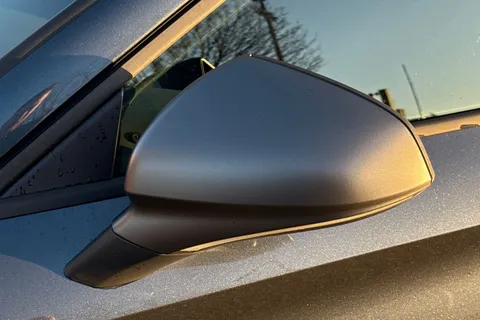 LG24YBX SEAT Leon 1.5 eTSI MHEV FR Sport DSG Euro 6 (s/s) 5dr Thumbnail #31