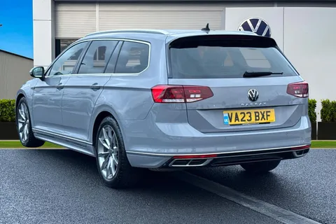 2 of 48 for VOLKSWAGEN PASSAT 1.5 TSI EVO R-Line 5dr DSG