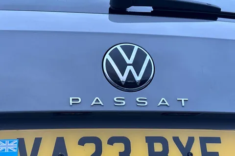 25 of 48 for VOLKSWAGEN PASSAT 1.5 TSI EVO R-Line 5dr DSG