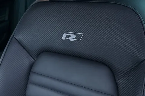 33 of 48 for VOLKSWAGEN PASSAT 1.5 TSI EVO R-Line 5dr DSG