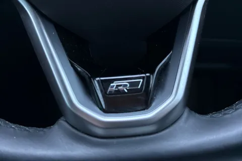 36 of 48 for VOLKSWAGEN PASSAT 1.5 TSI EVO R-Line 5dr DSG