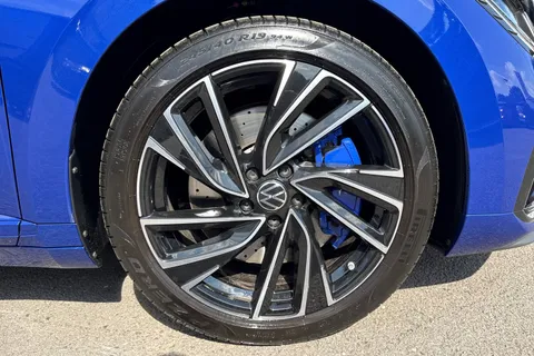 7 of 64 for VOLKSWAGEN ARTEON 2.0 TSI R 5dr 4MOTION DSG