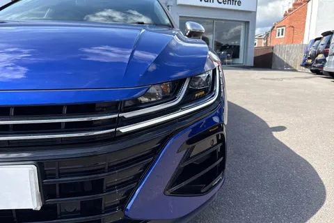 31 of 64 for VOLKSWAGEN ARTEON 2.0 TSI R 5dr 4MOTION DSG