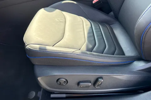 38 of 64 for VOLKSWAGEN ARTEON 2.0 TSI R 5dr 4MOTION DSG