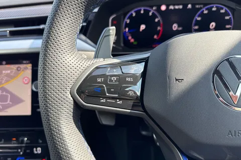 45 of 64 for VOLKSWAGEN ARTEON 2.0 TSI R 5dr 4MOTION DSG