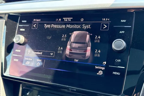 55 of 64 for VOLKSWAGEN ARTEON 2.0 TSI R 5dr 4MOTION DSG