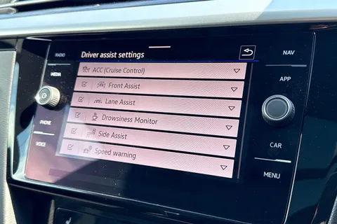 57 of 64 for VOLKSWAGEN ARTEON 2.0 TSI R 5dr 4MOTION DSG