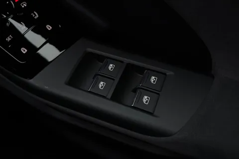  Audi Q6 E-Tron 100kWh Edition 1 Sportback Auto quattro 5dr Thumbnail #41