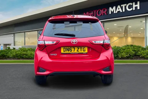 DN67ZTG Toyota Yaris 1.5 VVT-i Excel Euro 6 5dr Thumbnail #5