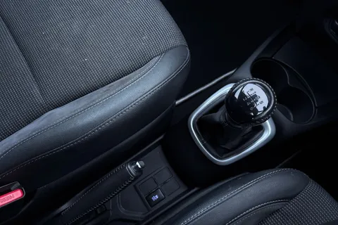 DN67ZTG Toyota Yaris 1.5 VVT-i Excel Euro 6 5dr Thumbnail #21