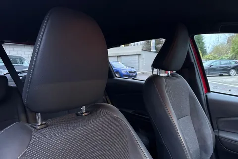 DN67ZTG Toyota Yaris 1.5 VVT-i Excel Euro 6 5dr Thumbnail #22