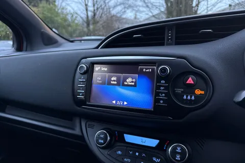 DN67ZTG Toyota Yaris 1.5 VVT-i Excel Euro 6 5dr Thumbnail #33