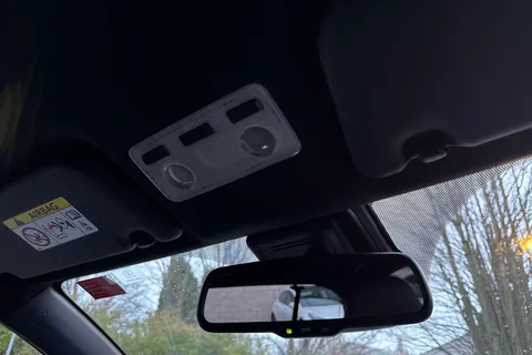 DN67ZTG Toyota Yaris 1.5 VVT-i Excel Euro 6 5dr Thumbnail #38