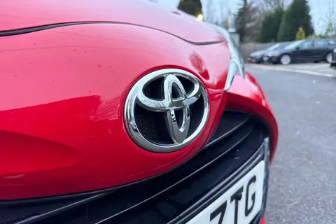 DN67ZTG Toyota Yaris 1.5 VVT-i Excel Euro 6 5dr Thumbnail #40