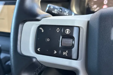 KO73RXB Land Rover Defender 110 3.0 D300 X-Dynamic SE 5dr Thumbnail #34