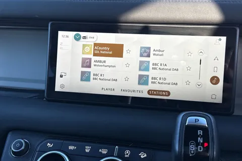 KO73RXB Land Rover Defender 110 3.0 D300 X-Dynamic SE 5dr Thumbnail #35