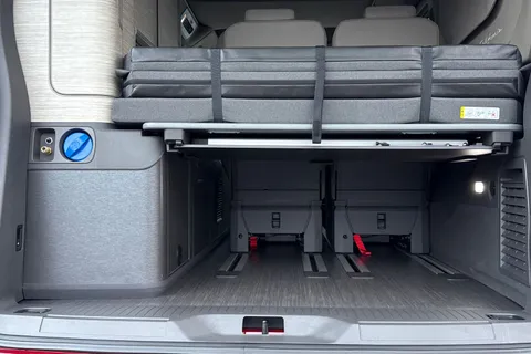 KM25VEL Volkswagen California 2.0 TDI Ocean 5dr DSG-Tow Pack Thumbnail #45