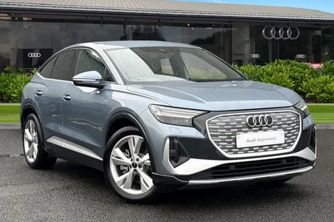 KY74EMX Audi Q4 e-tron Q4 Sportback S line 55 e-tron quattro 250,00 kW Thumbnail #2